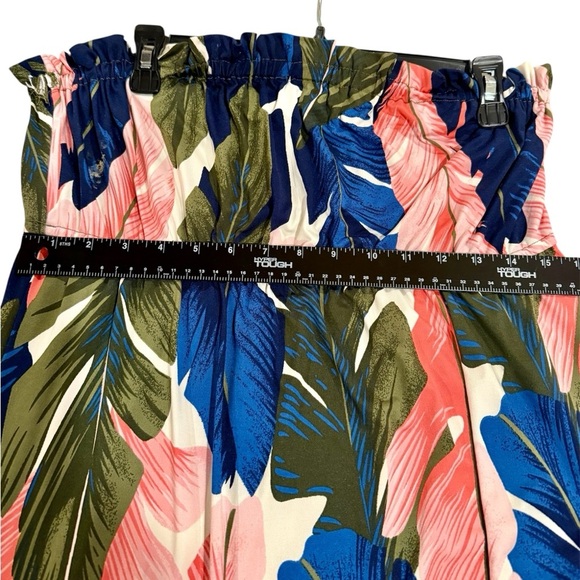 VENUS Vibrant Size L Tropical Leaf Print Maxi sundress - Picture 6 of 7